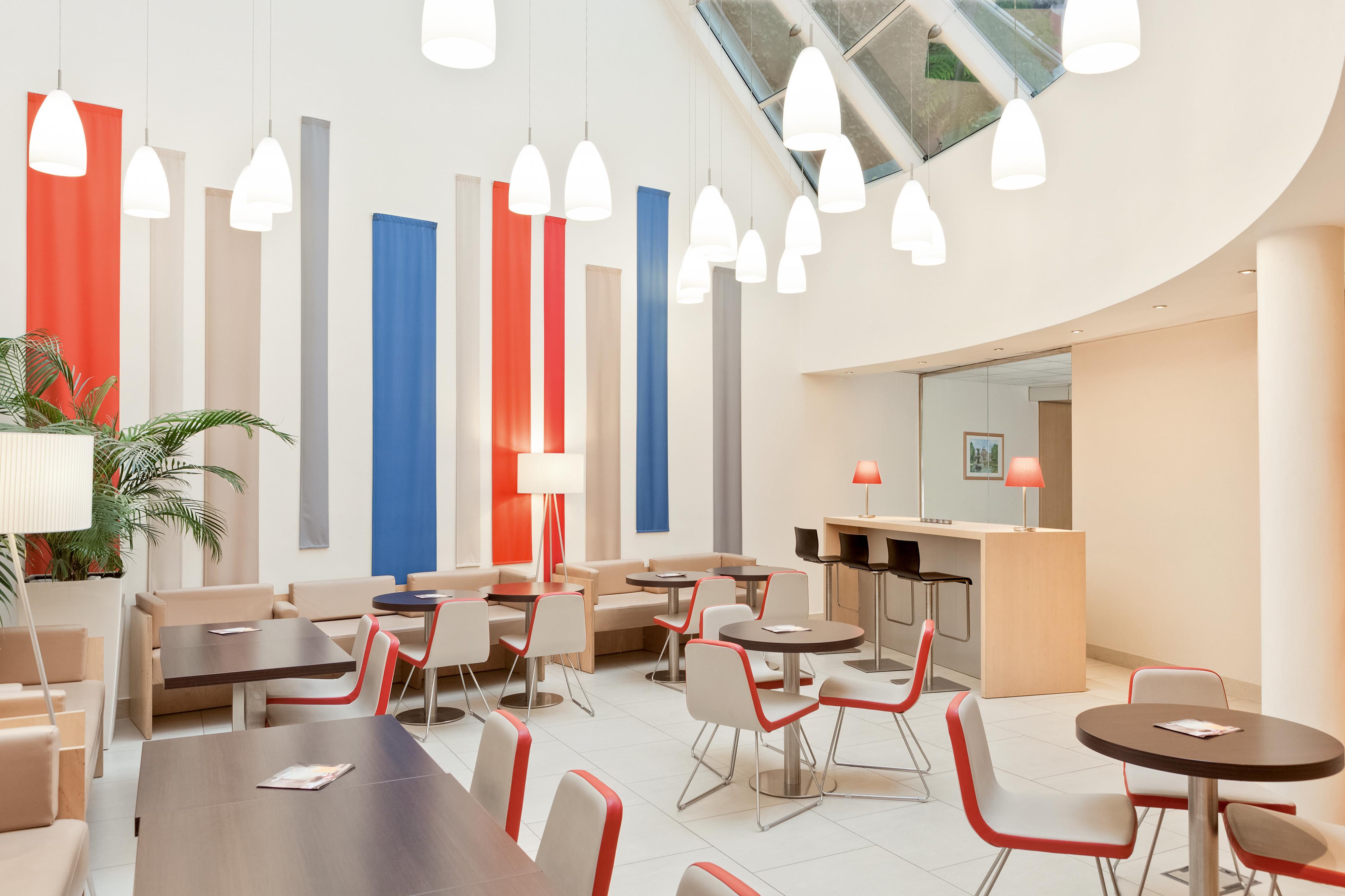 Ibis Budapest Centrum Bagian luar foto