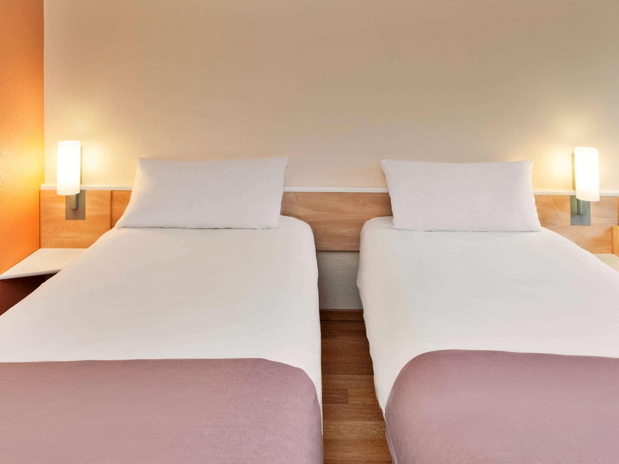 Ibis Budapest Centrum Bagian luar foto
