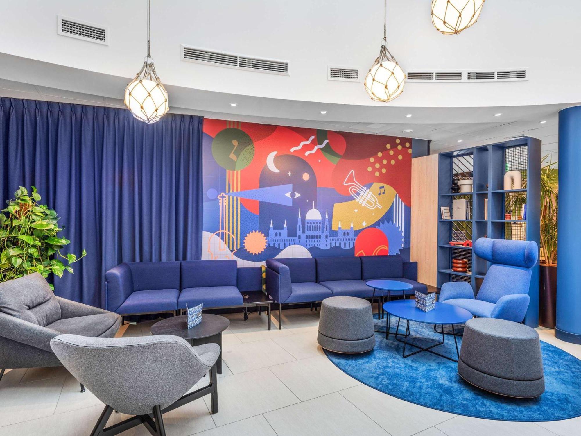 Ibis Budapest Centrum Bagian luar foto