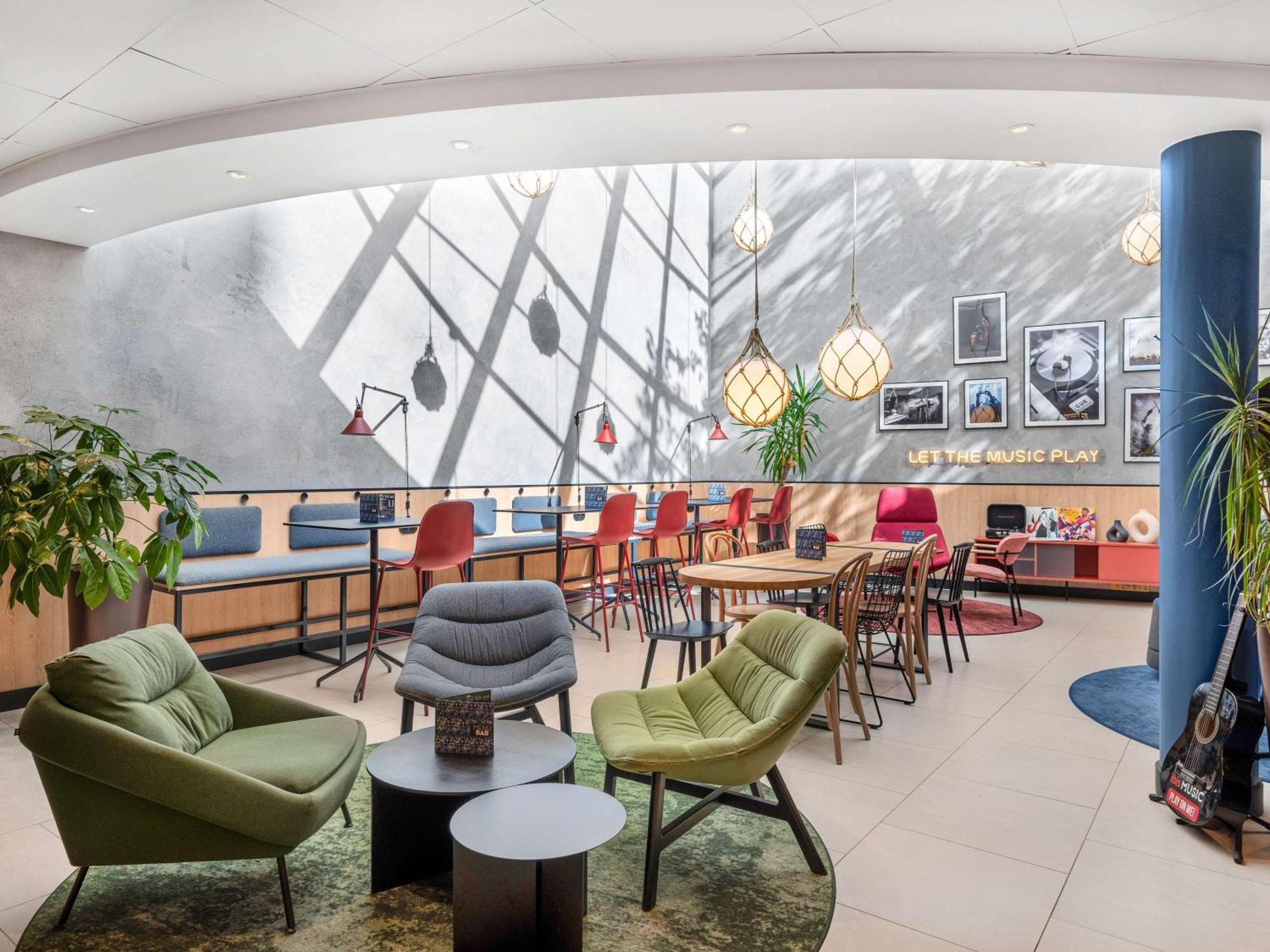 Ibis Budapest Centrum Bagian luar foto