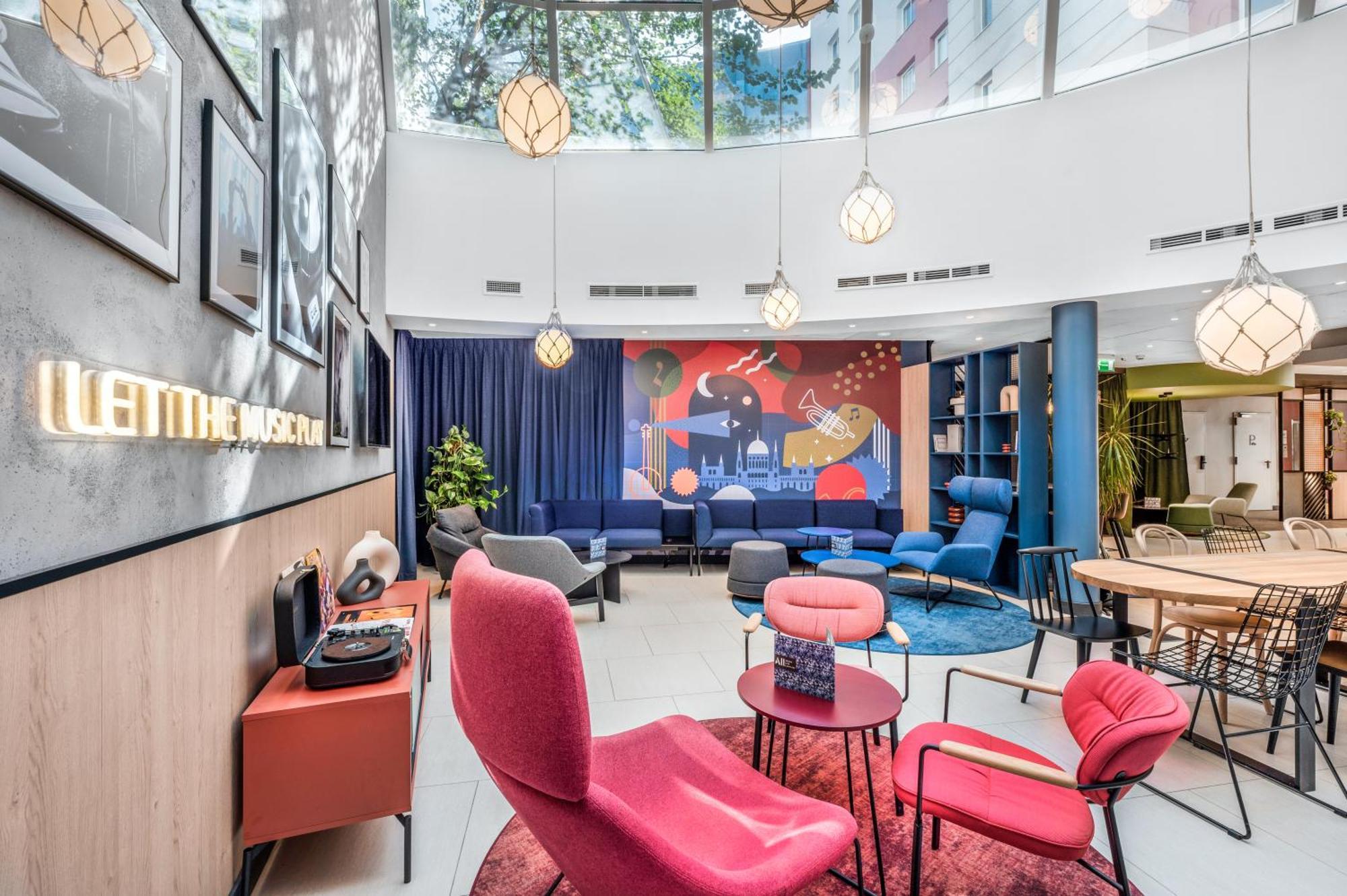 Ibis Budapest Centrum Bagian luar foto