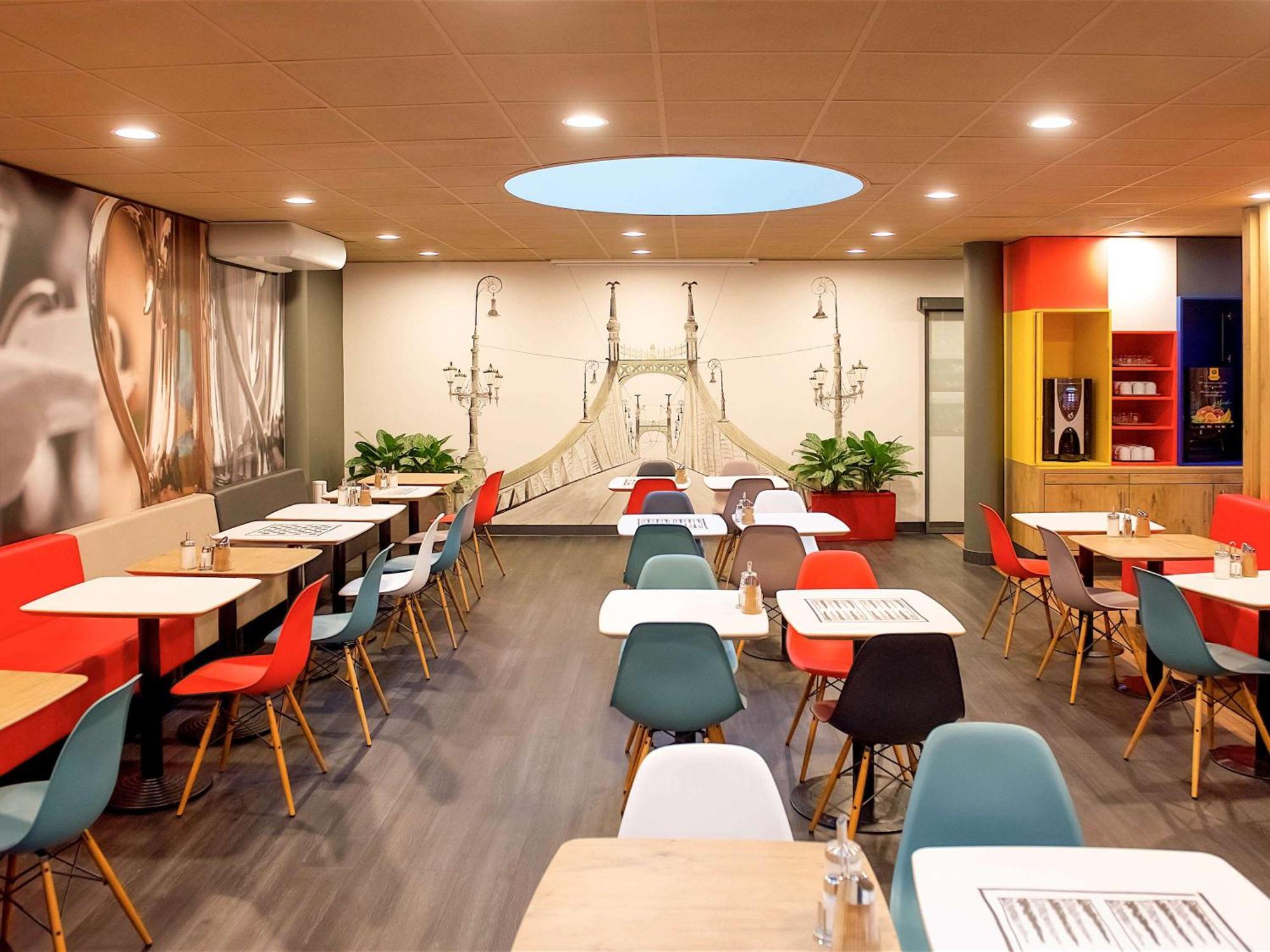 Ibis Budapest Centrum Bagian luar foto